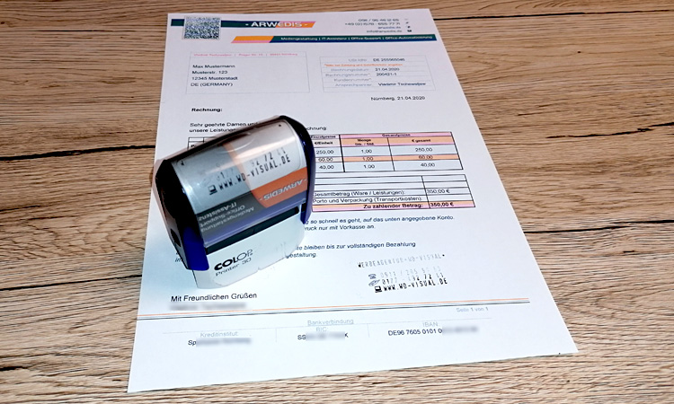 Einfacher Kunststoff-Stempel